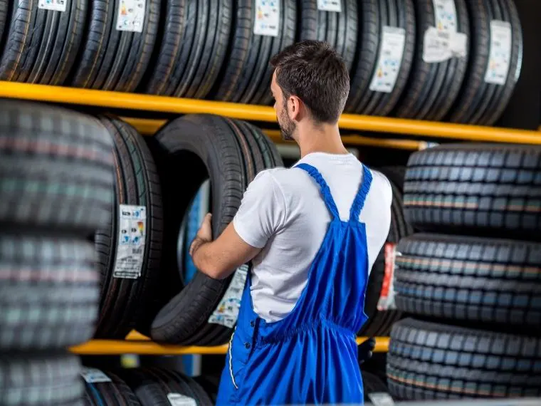 Nilüfer Oto Lastikçi